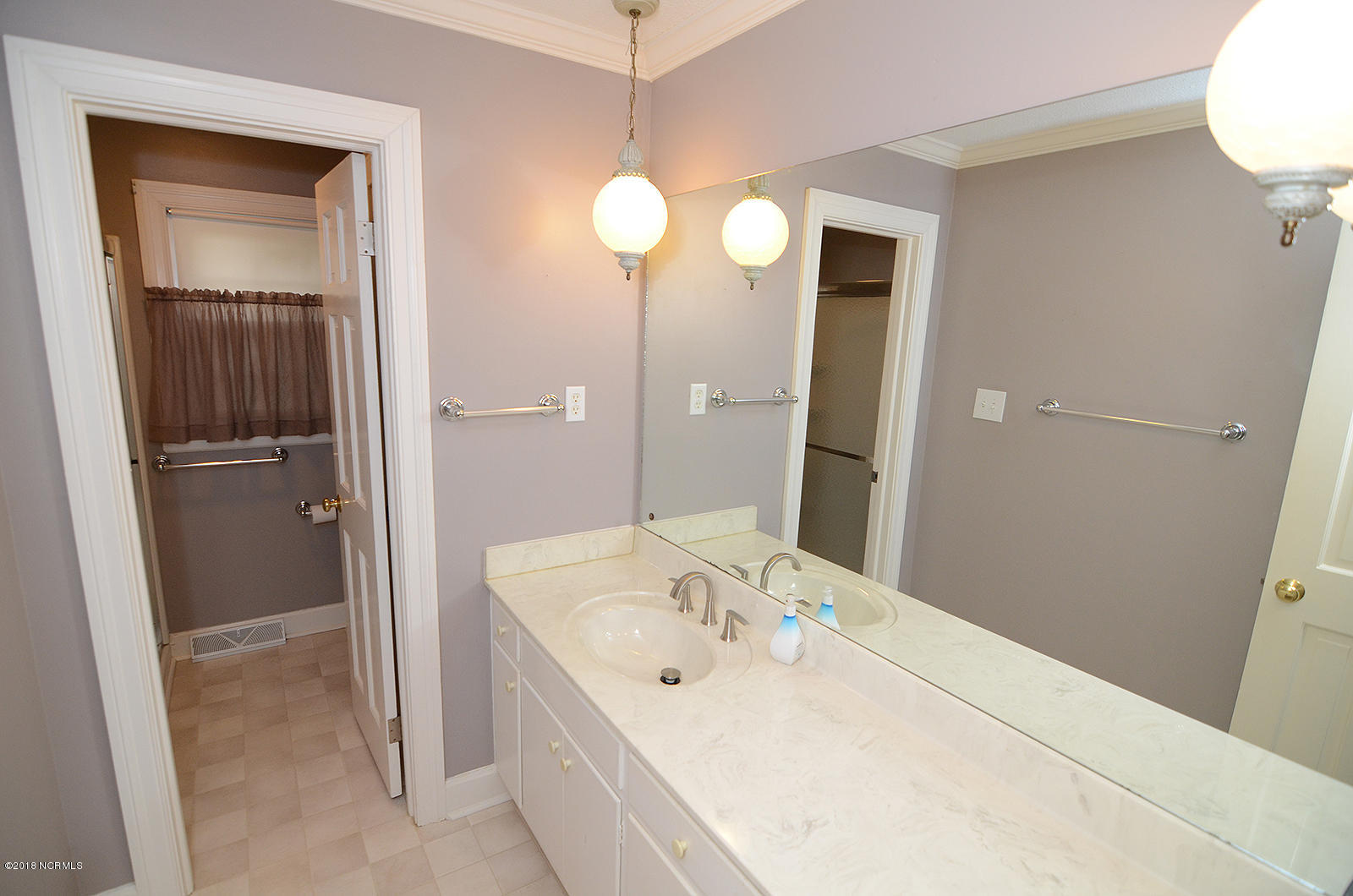 1201 Queen Anne Road Northwest Wilson, NC 27896 - Photo 17 of 19 FULLBATH