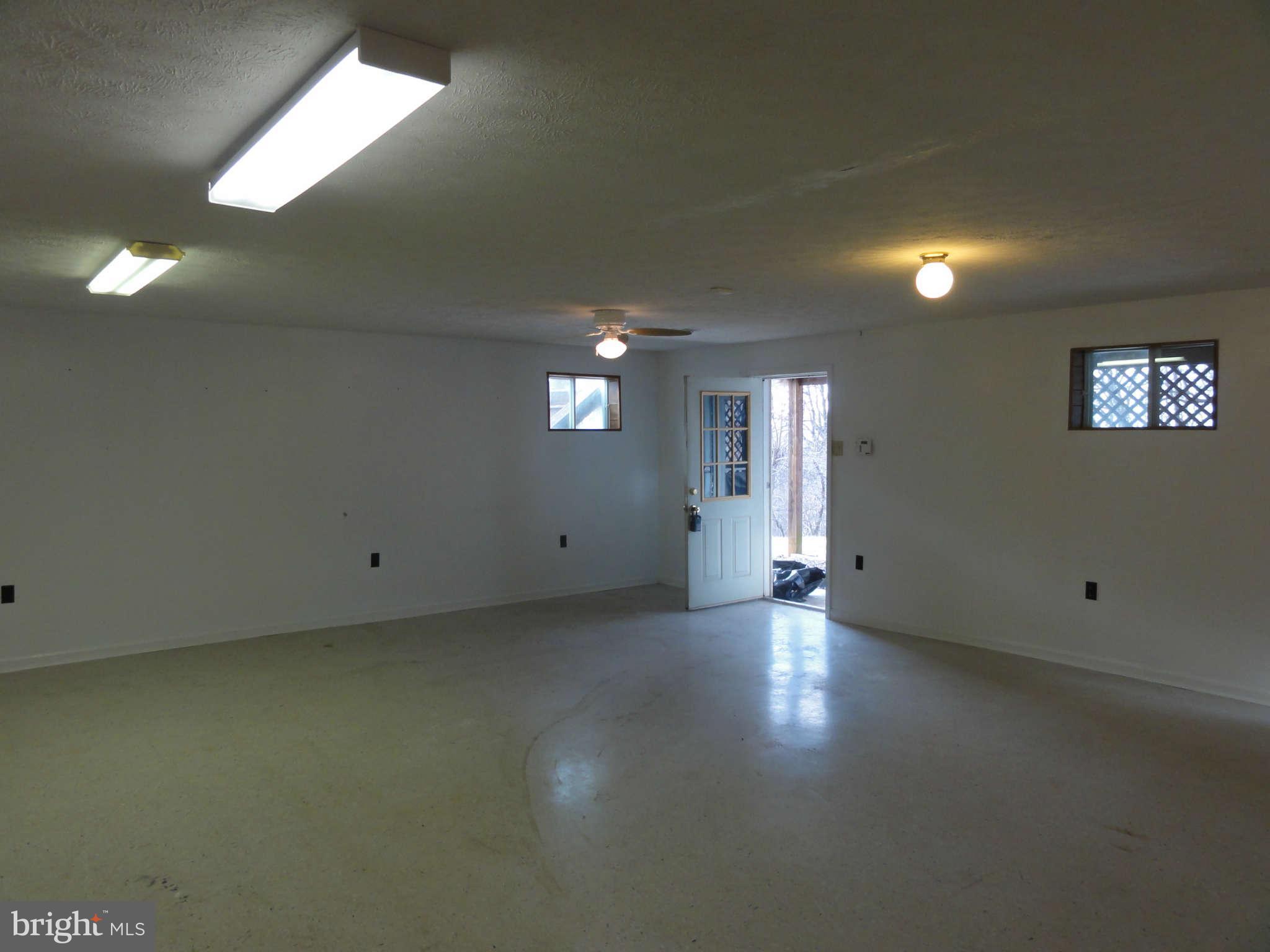 40 Appalachian Ridge Road Front Royal, VA 22630 - Photo 28 of 30 Basement