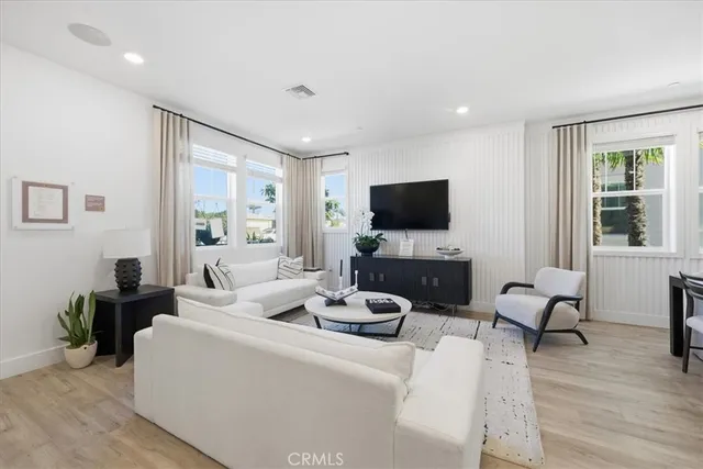 $1,215,709 | 2324 Channel Drive, Unit 106, Ventura, CA 93003