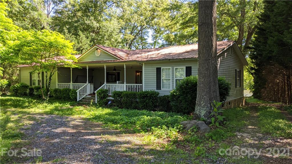 3704 Buck Point Road Catawba, NC 28609 - Photo 1 of 30 Gallery Image 1