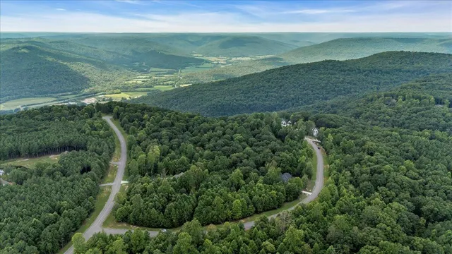 $105,000 | 200 Whiskey Way, Unit JF395, Jasper, TN 37347