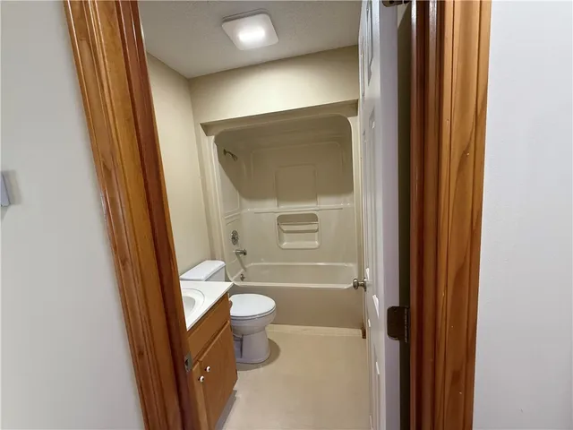 $1,750 | 250 Perry Woolbright Road, Townville, SC 29689