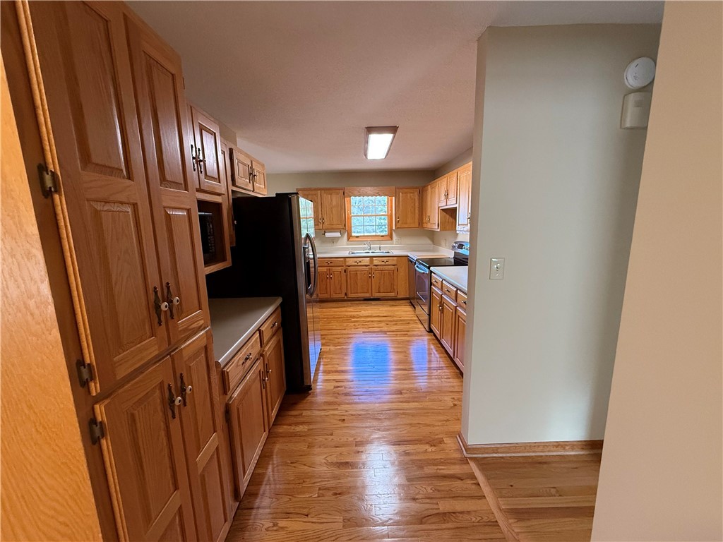 250 Perry Woolbright Road Townville, SC 29689 - Photo 8 of 26