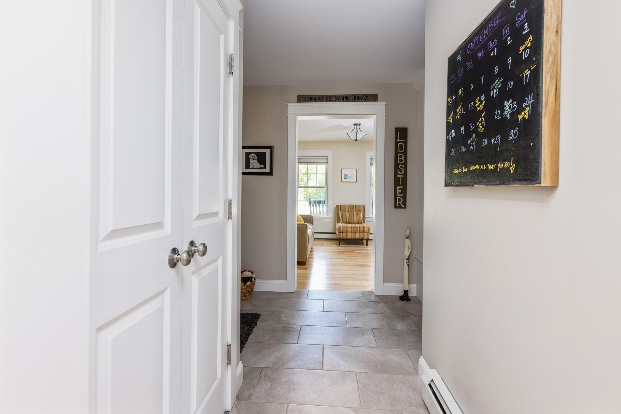 38 New Road Scarborough, ME 04074 - Photo 15 of 40 38 New Rd_W5_011