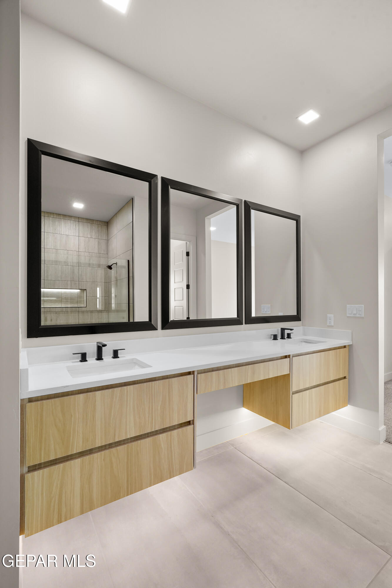 12708 Persistence Avenue El Paso, TX 79928 - Photo 8 of 9 12708 Persistence-34