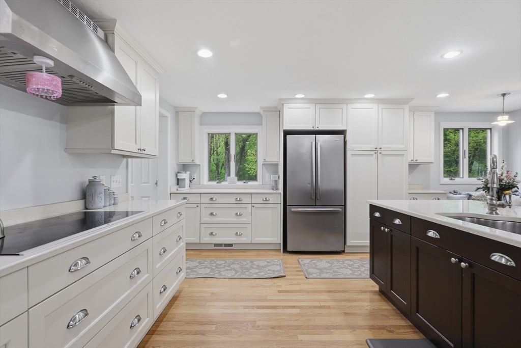 91 Green Road Bolton, MA 01740 - Photo 12 of 42 Gallery Image 12