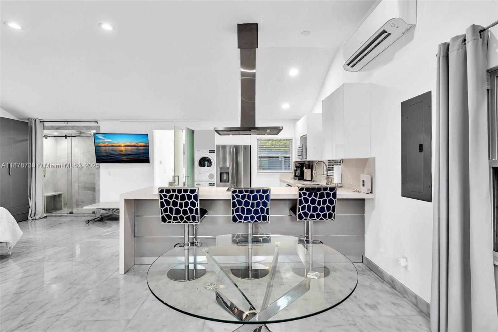 394 Southeast 5th Avenue, Unit B Delray Beach, FL 33483 - Photo 11 of 23