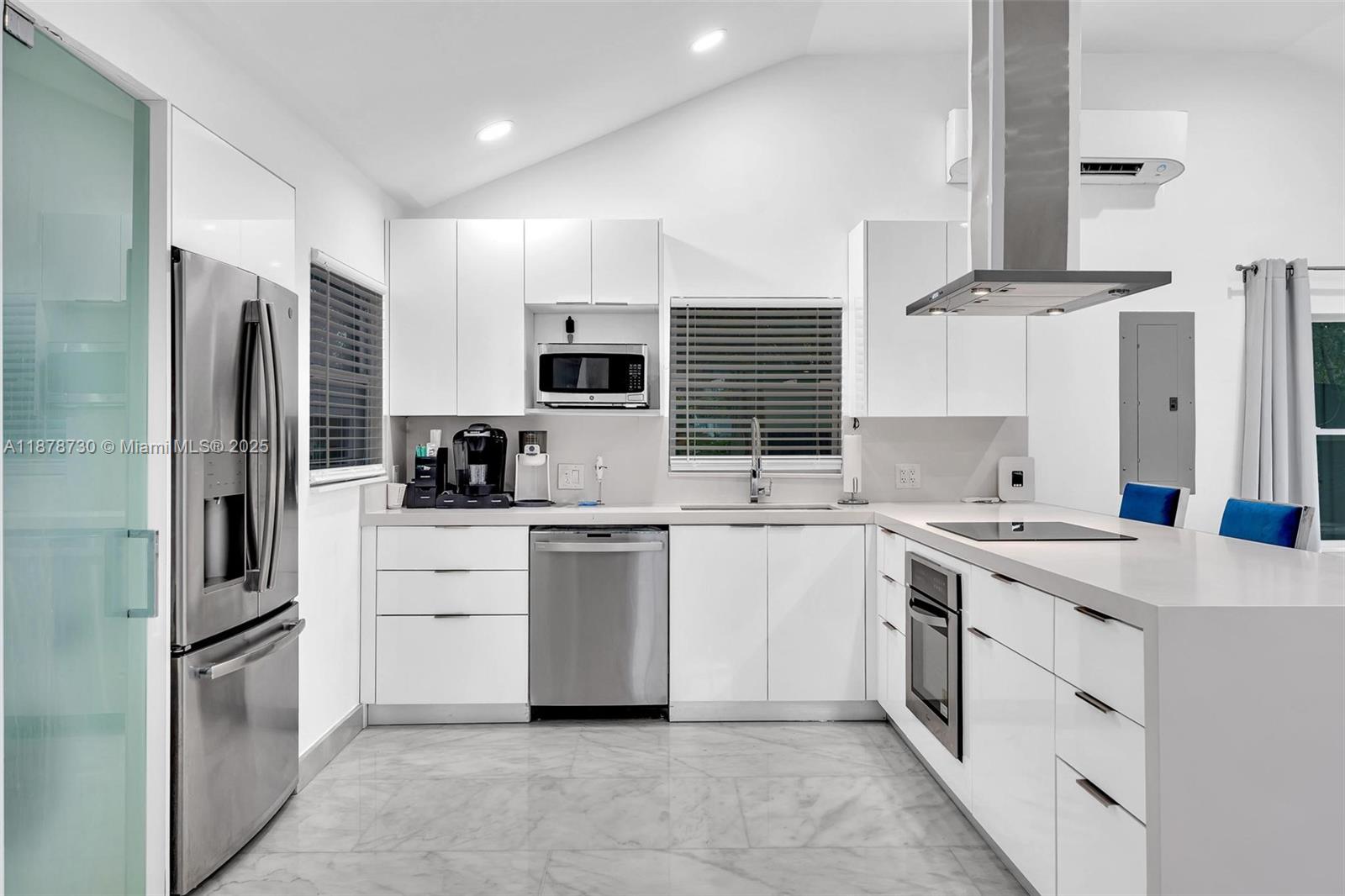 394 Southeast 5th Avenue, Unit B Delray Beach, FL 33483 - Photo 15 of 23