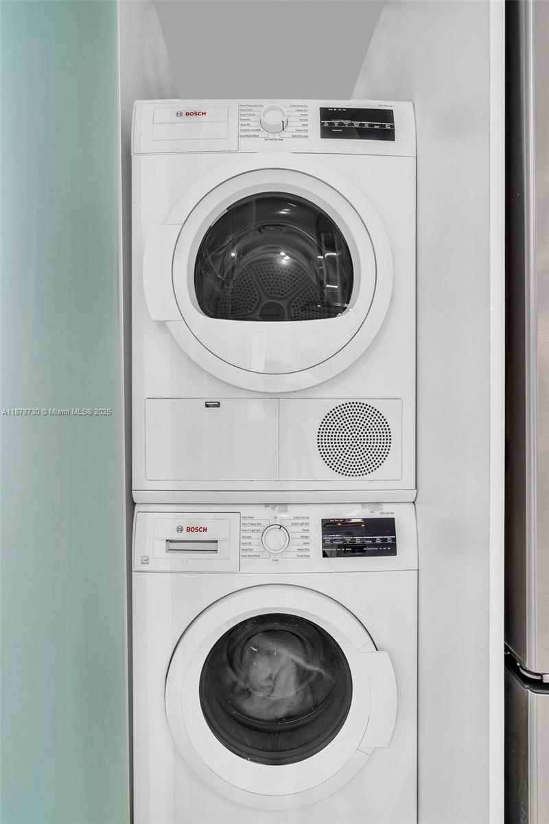 394 Southeast 5th Avenue, Unit B Delray Beach, FL 33483 - Photo 19 of 23