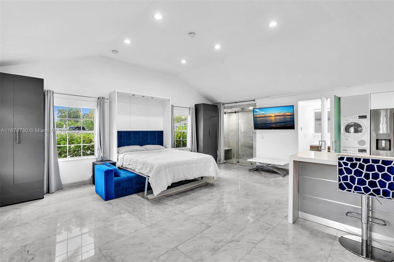 394 Southeast 5th Avenue, Unit B Delray Beach, FL 33483 - Photo 6 of 23