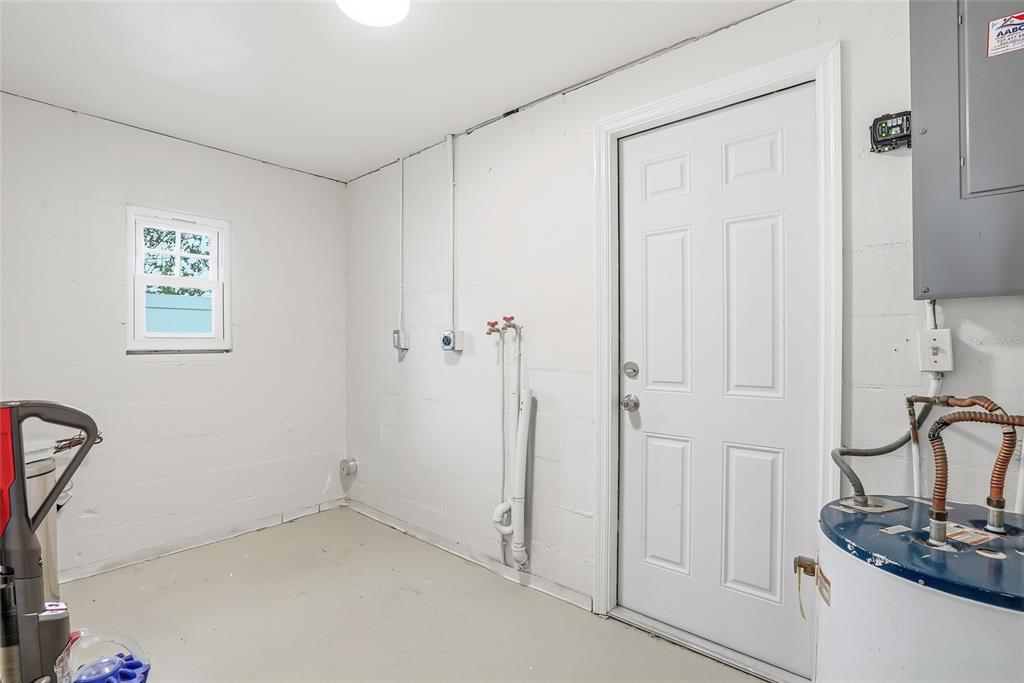 2164 Riviera Drive Clearwater, FL 33763 - Photo 25 of 35