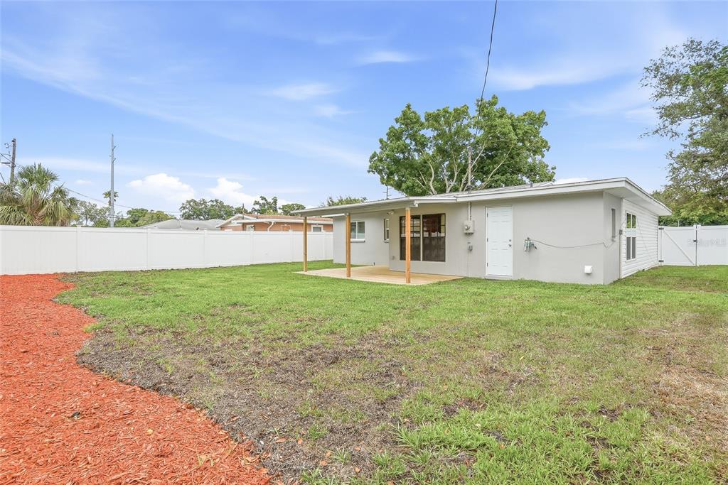 2164 Riviera Drive Clearwater, FL 33763 - Photo 30 of 35