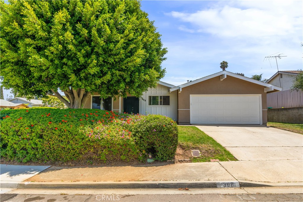 308 Retreat Court Fallbrook, CA 92028 - Photo 28 of 35