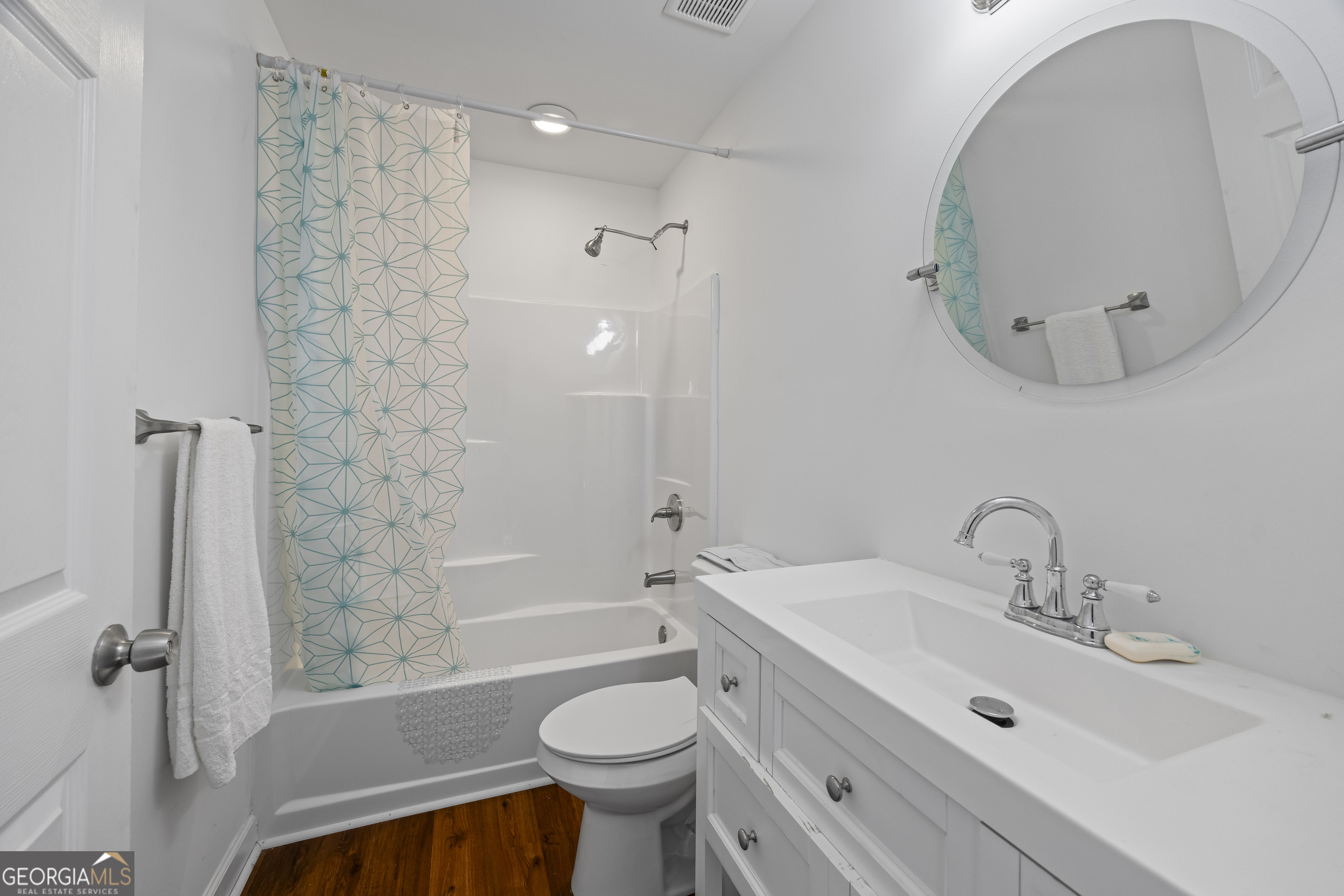 32 Shirleys Way Hartwell, GA 30643 - Photo 39 of 42 a bathroom with a sink a toilet and shower