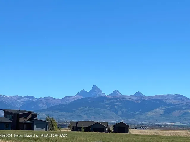 $220,000 | 118 Olivia Court, Driggs, ID 83422