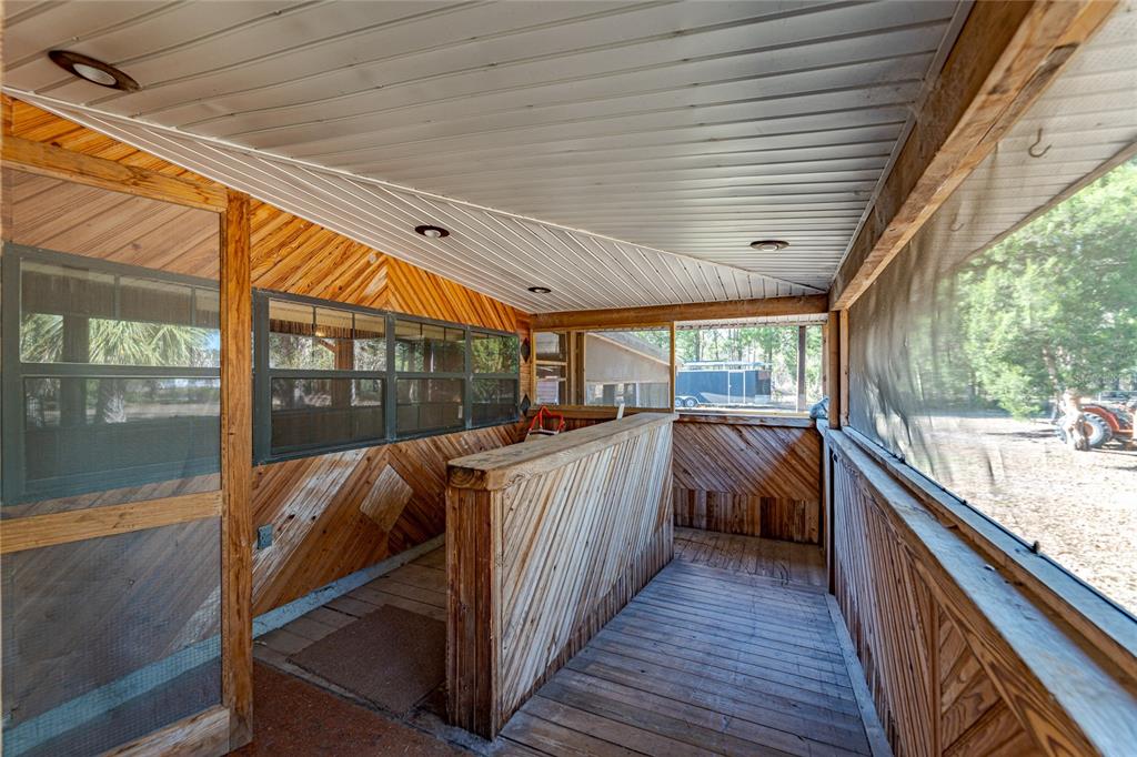 11053 Mulberry Landing Road North Hilliard, FL 32046 - Photo 8 of 100 a view of balcony and wooden floor