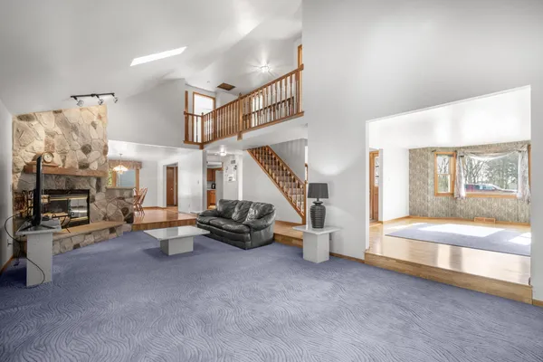 $619,900 | W342-n6303 Kathy Drive, Oconomowoc, WI 53066
