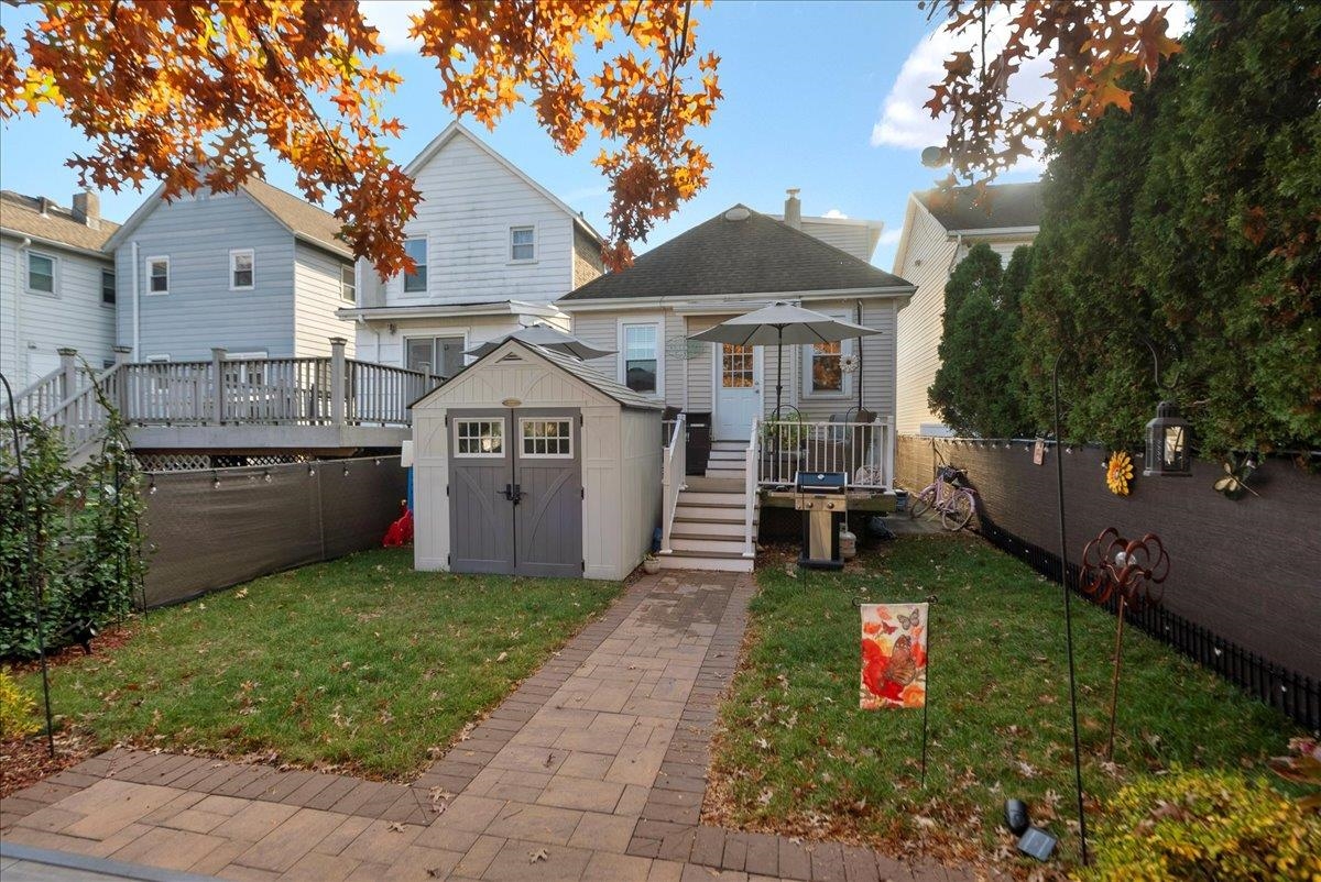252 Grace Avenue Secaucus, NJ 07094 - Photo 37 of 39