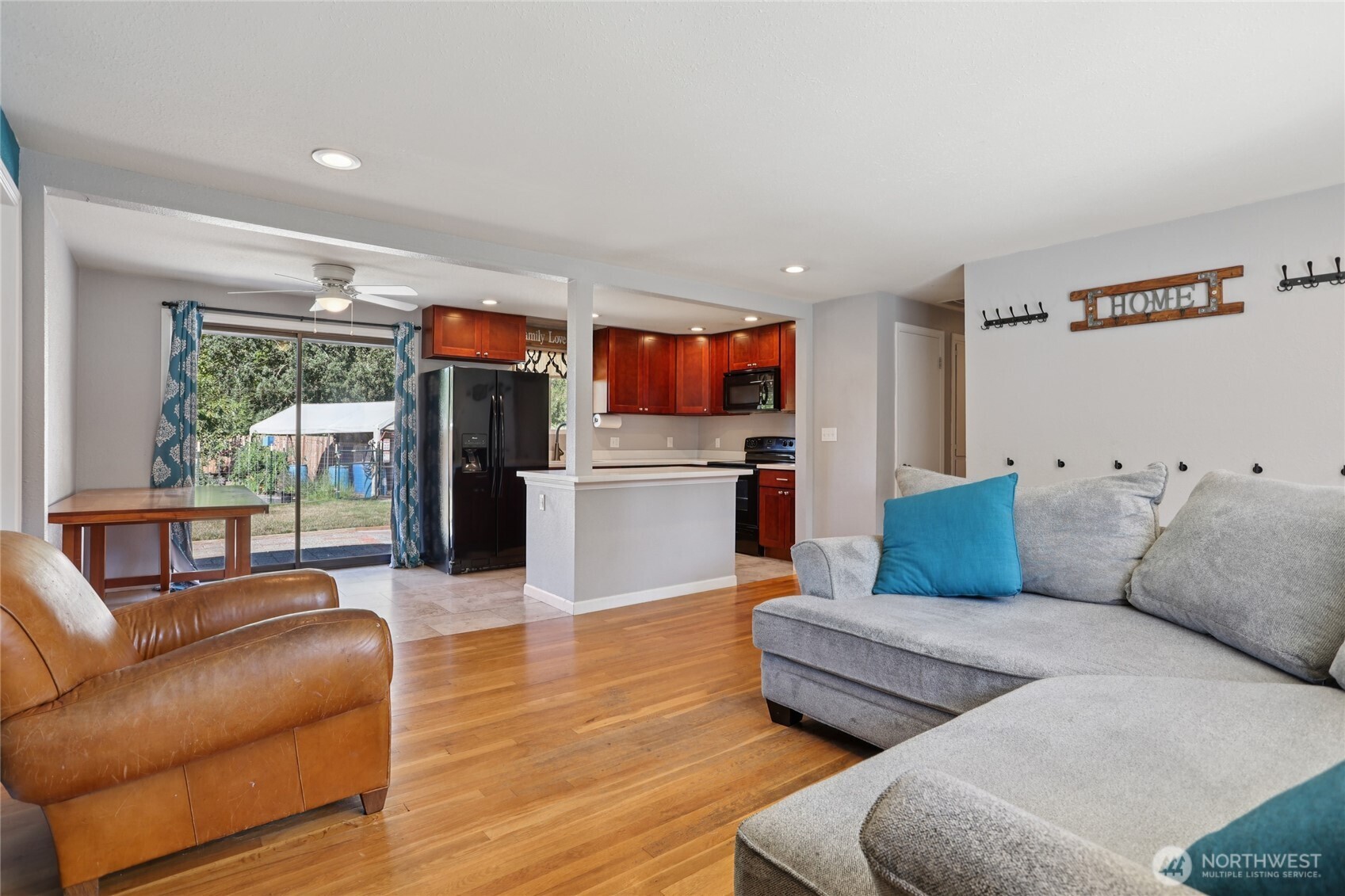 5023 161st Place Southwest Edmonds, WA 98026 - Photo 4 of 25