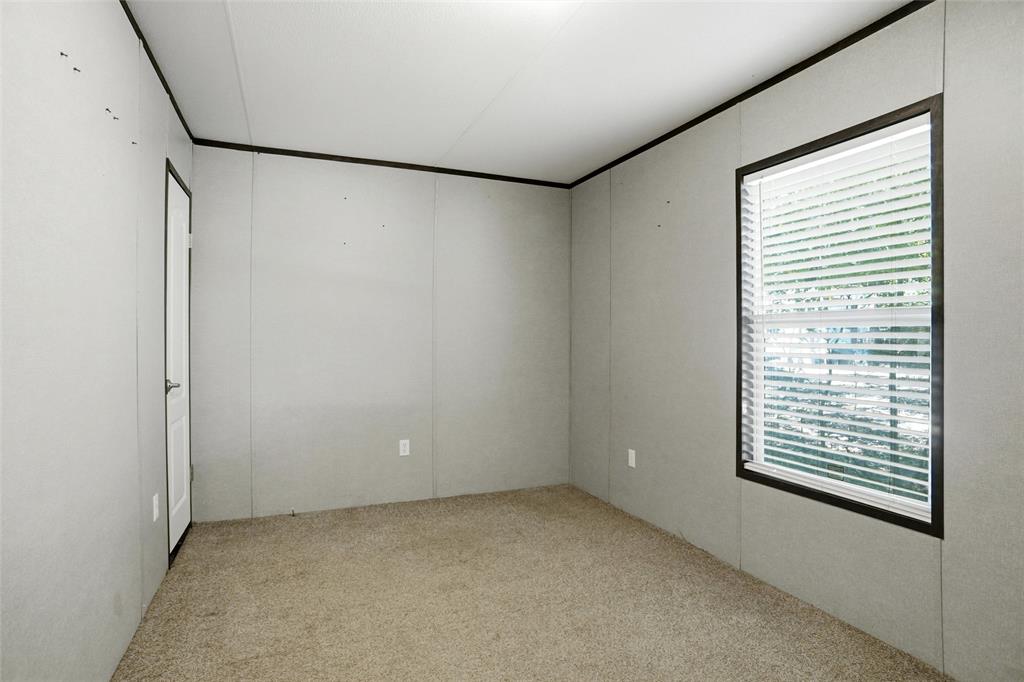 1279 Ham Bates Road Whitesboro, TX 76273 - Photo 12 of 16 Gallery Image 12