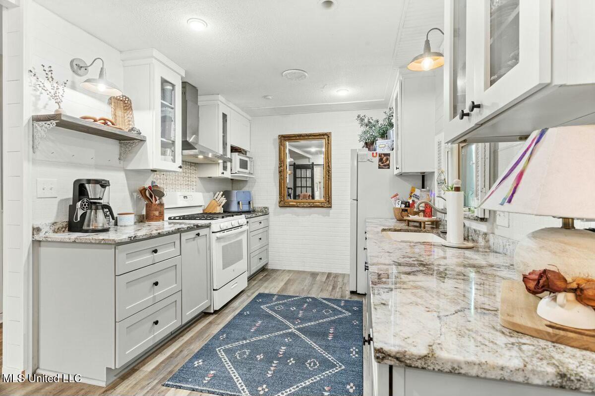 504 Telly Road Picayune, MS 39466 - Photo 4 of 21 tempImageswuSop