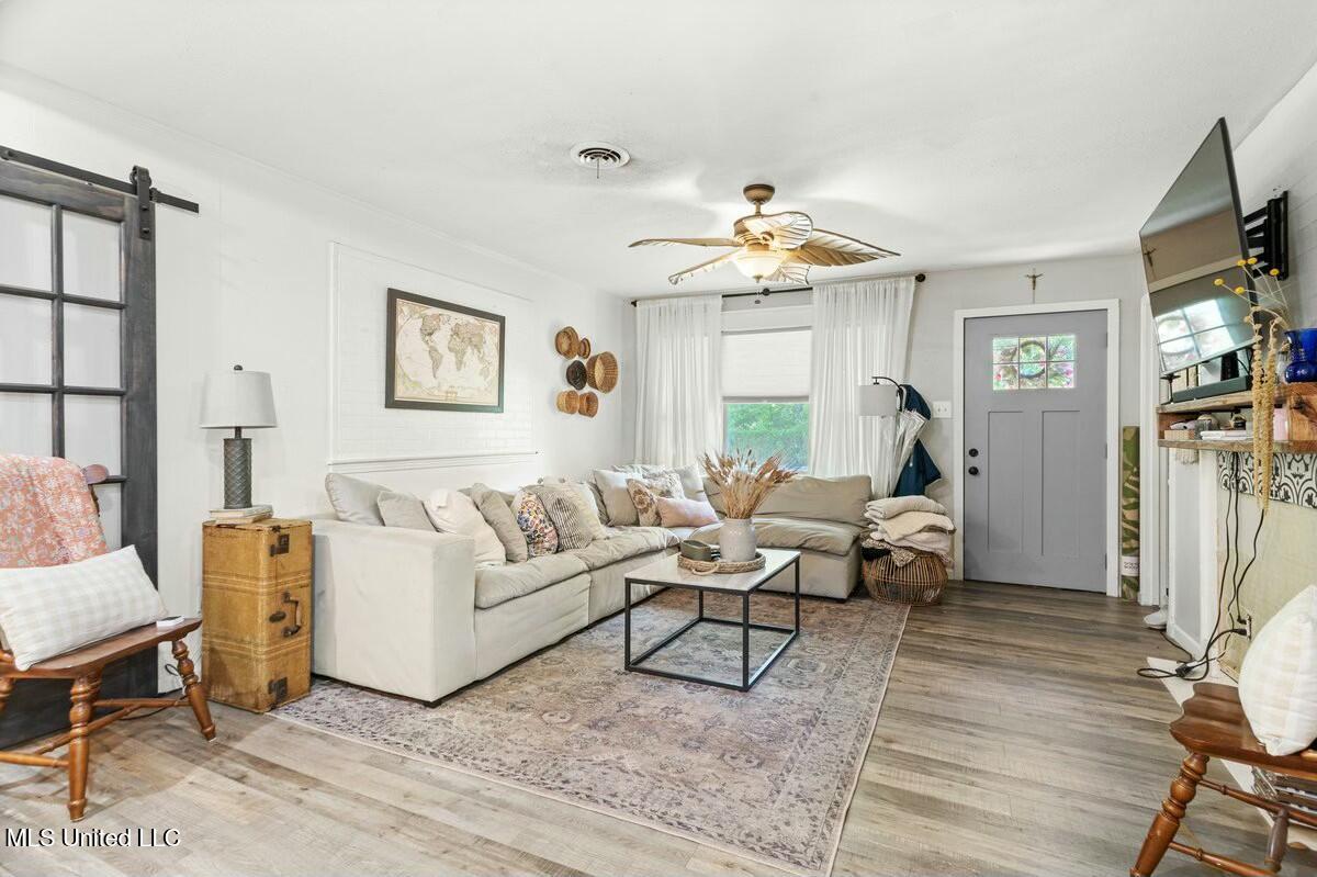 504 Telly Road Picayune, MS 39466 - Photo 5 of 21 tempImagedwFb9d