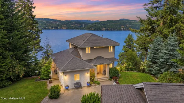 $2,250,000 | 3839 East Bridgeview Drive, Harrison, ID 83833