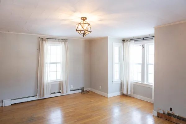 $129,900 | 71 Franklin Avenue, Houlton, ME 04730