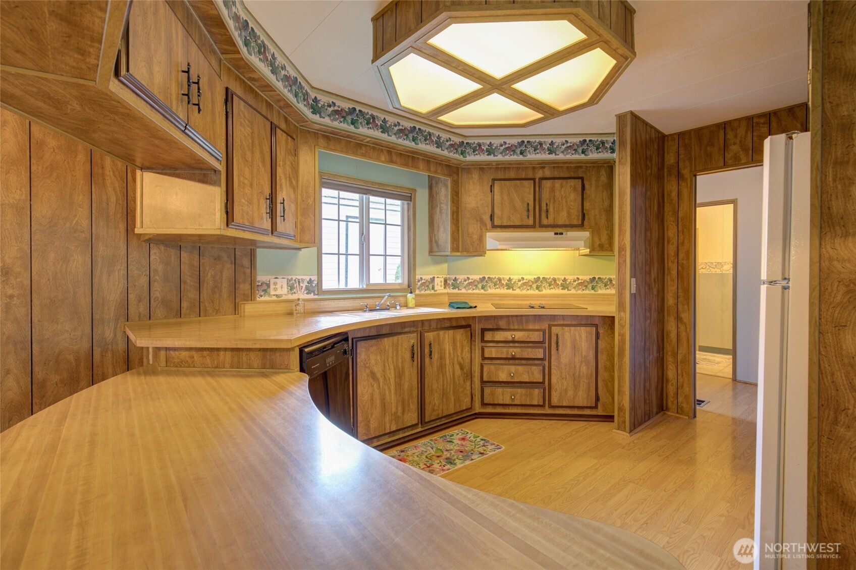 561 Ocean Beach Road Hoquiam, WA 98550 - Photo 8 of 32 Gallery Image 8