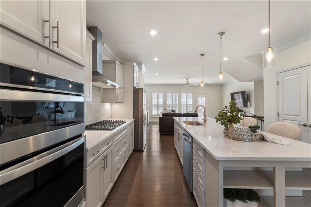 605 Hanlon Way Alpharetta, GA 30009 - Photo 7 of 60