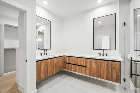 $2,650 | 104 Tolima Dove Street, Houston, TX 77022