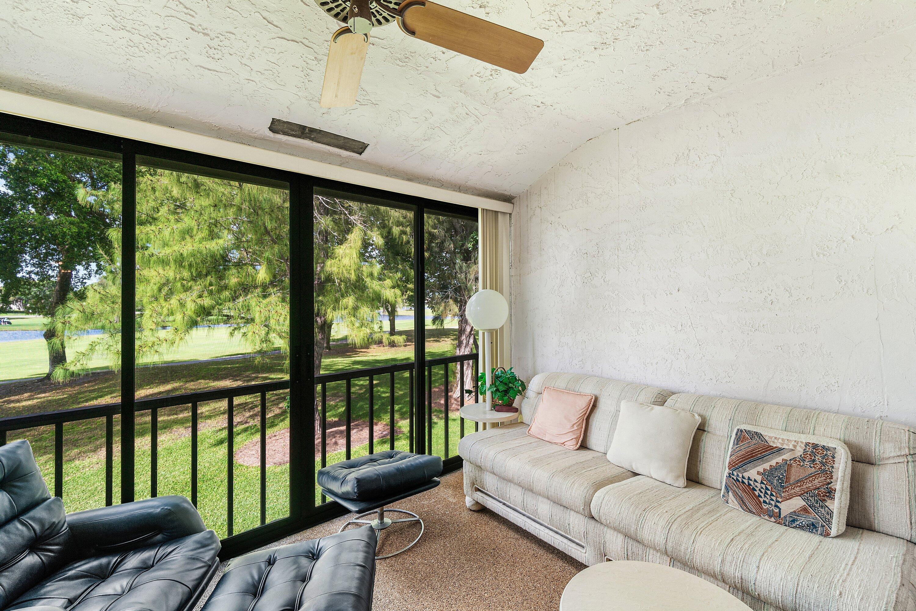 8320 Casa Del Lago, Unit D Boca Raton, FL 33433 - Photo 13 of 29 018-8320CasaDelLago-D-BocaRaton-FL-33433