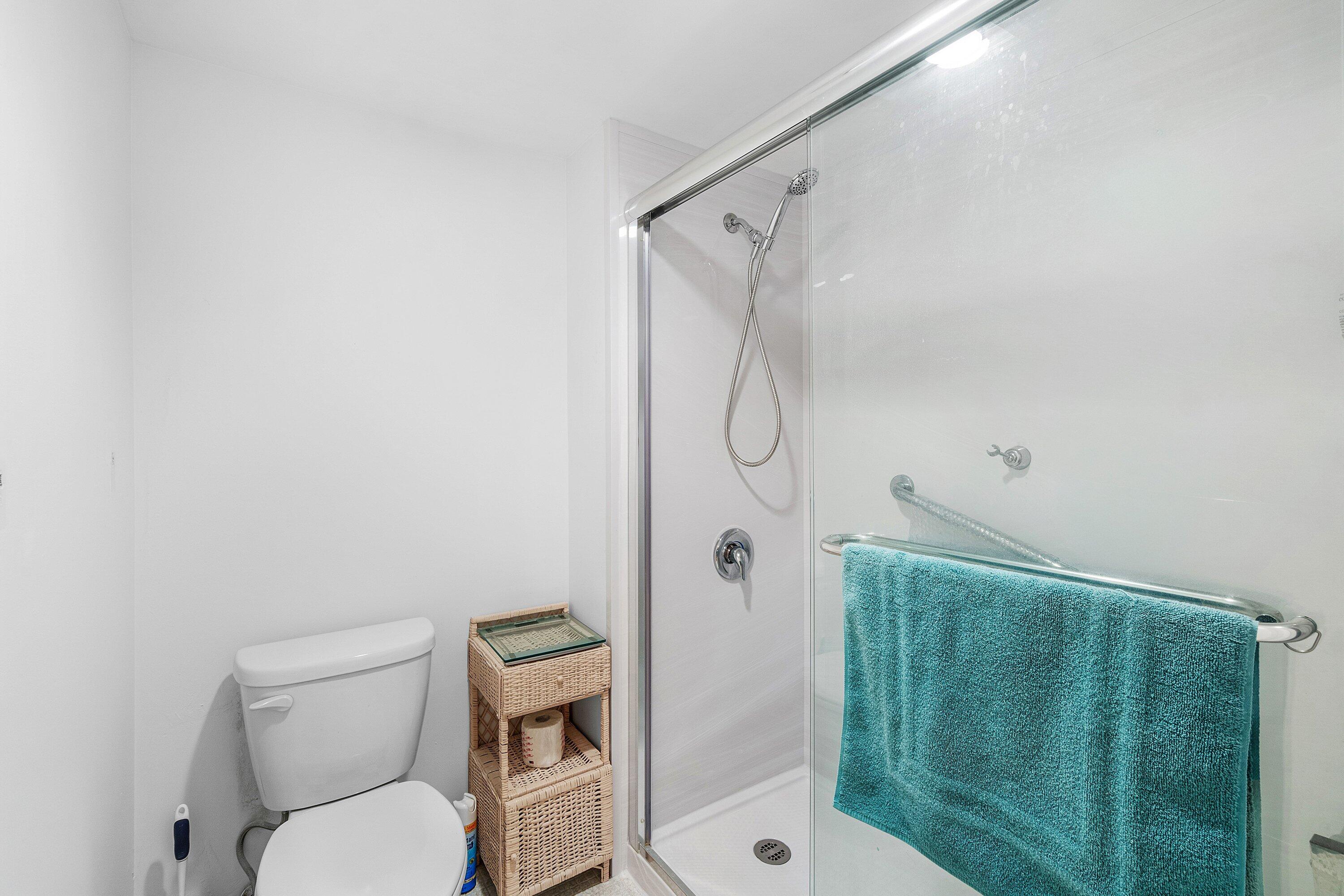 8320 Casa Del Lago, Unit D Boca Raton, FL 33433 - Photo 27 of 29 021-8320CasaDelLago-D-BocaRaton-FL-33433