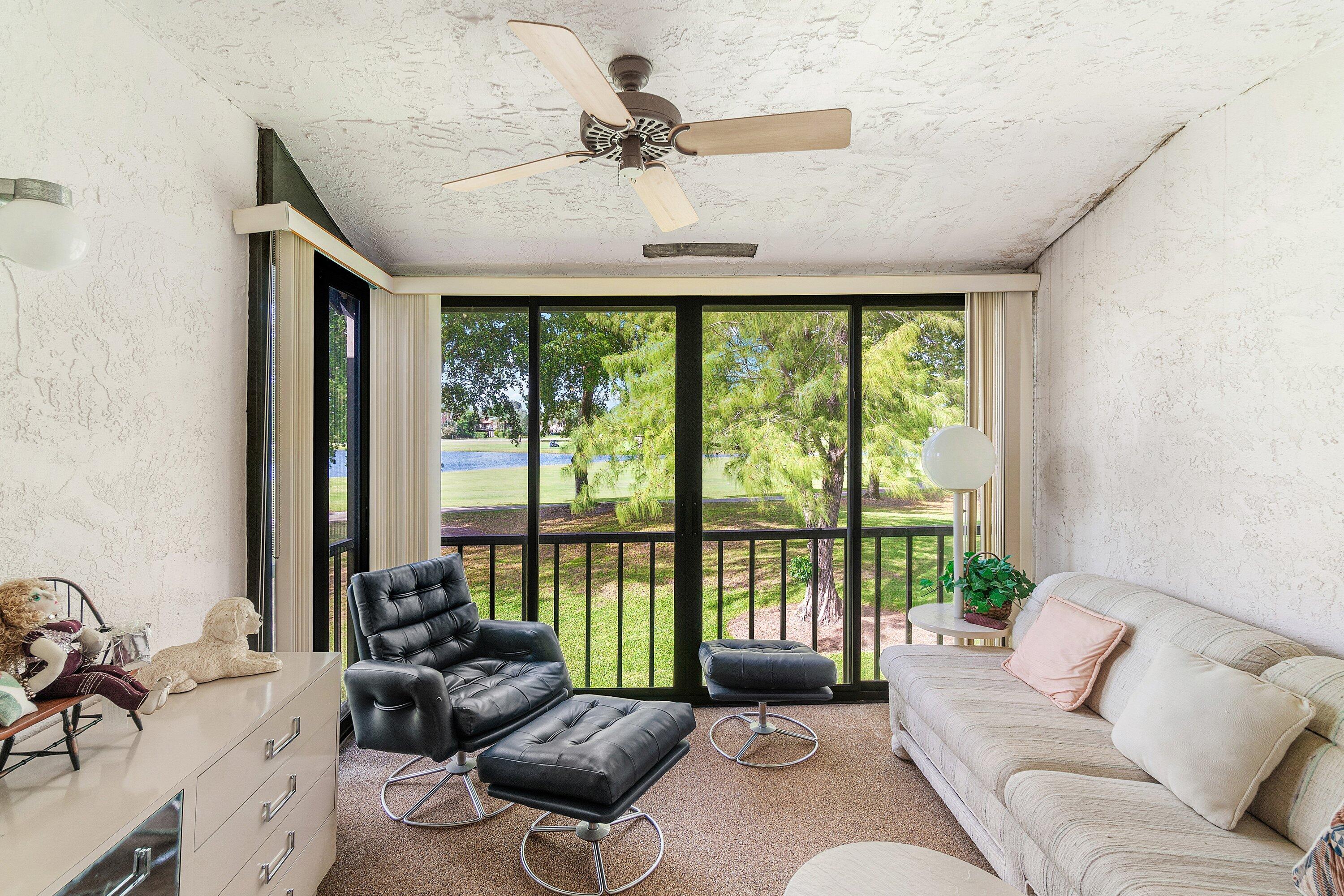 8320 Casa Del Lago, Unit D Boca Raton, FL 33433 - Photo 9 of 29 016-8320CasaDelLago-D-BocaRaton-FL-33433