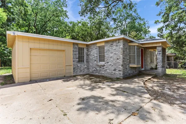$1,395 | 9418 Bertwood Street, Houston, TX 77016