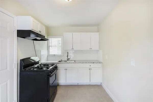 $1,395 | 9418 Bertwood Street, Houston, TX 77016