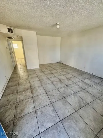 $1,195 | 5100 Pebble Beach Boulevard, Unit C, Las Vegas, NV 89108