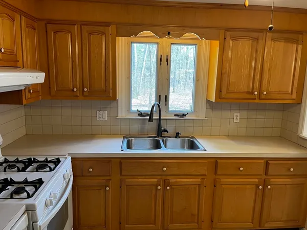 $539,900 | 160 Otis Street, Mansfield, MA 02048