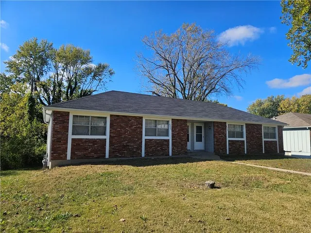 $289,000 | 8404-8406 Sterling Avenue, Raytown, MO 64138