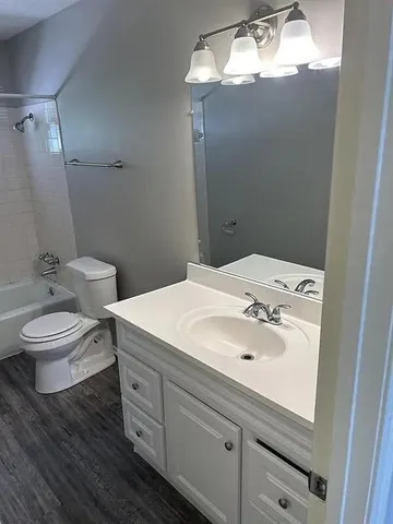 $289,000 | 8404-8406 Sterling Avenue, Raytown, MO 64138