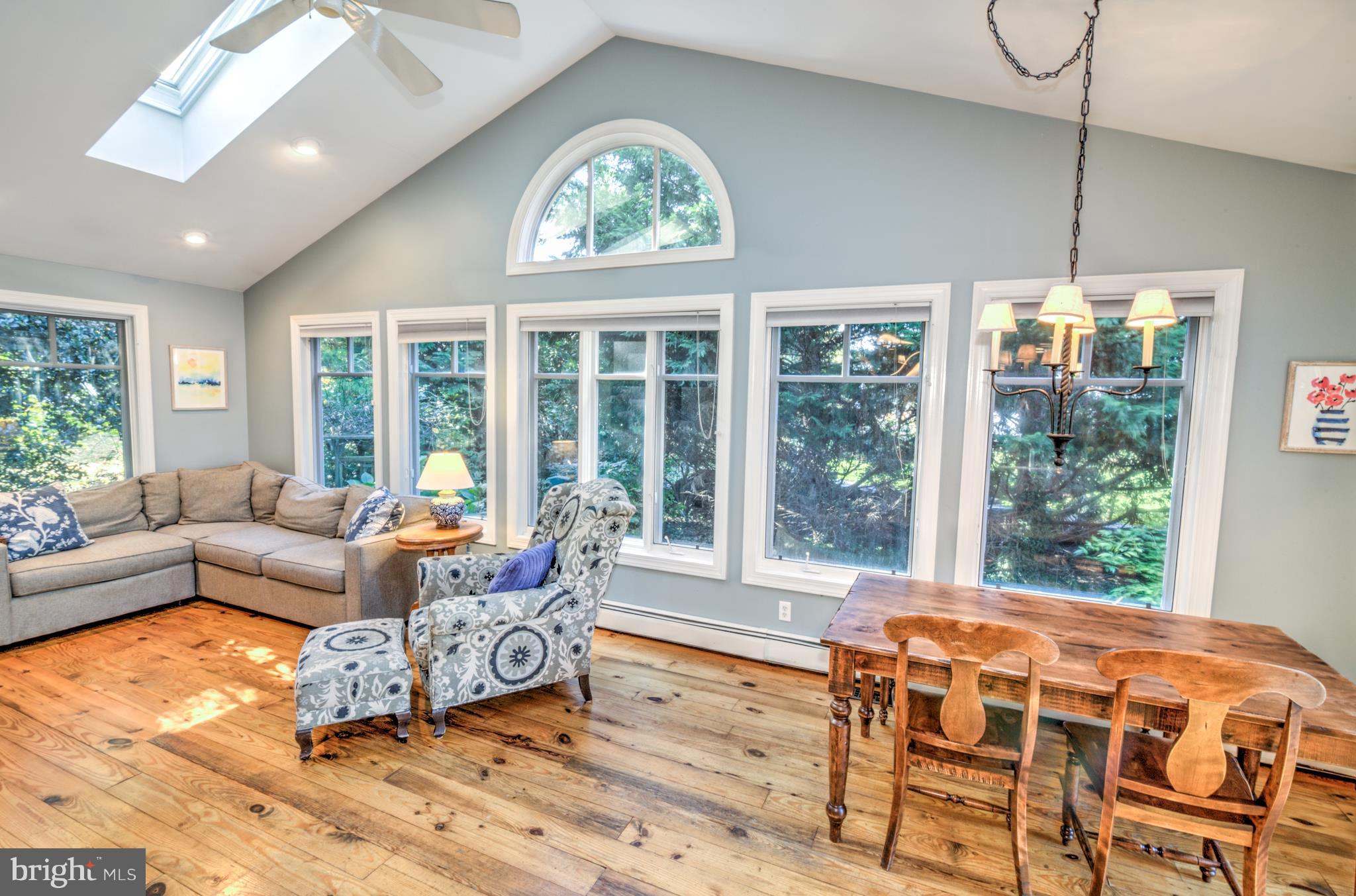 1912 Harwood Road Annapolis, MD 21409 - Photo 10 of 37 Family Room has open flow into dining and kitchen