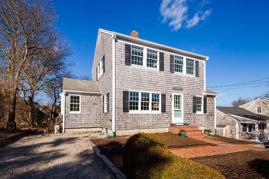 28 Patterson Road Chatham, MA 02633 - Photo 9 of 35 Front