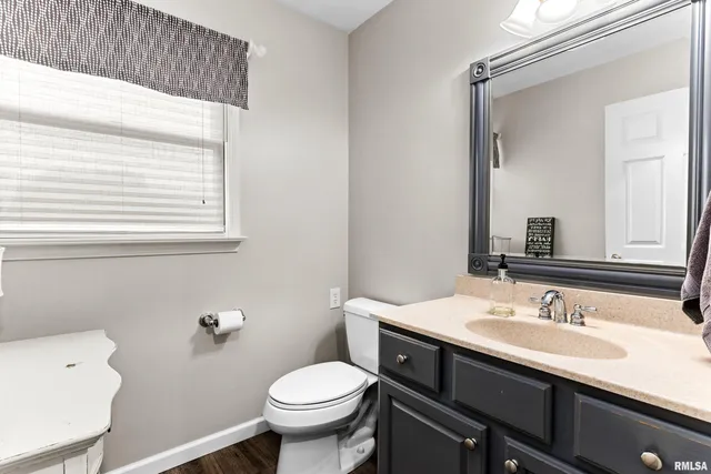 $399,900 | 13628 North Wild Spruce Lane, Chillicothe, IL 61523