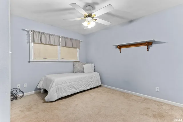 $399,900 | 13628 North Wild Spruce Lane, Chillicothe, IL 61523