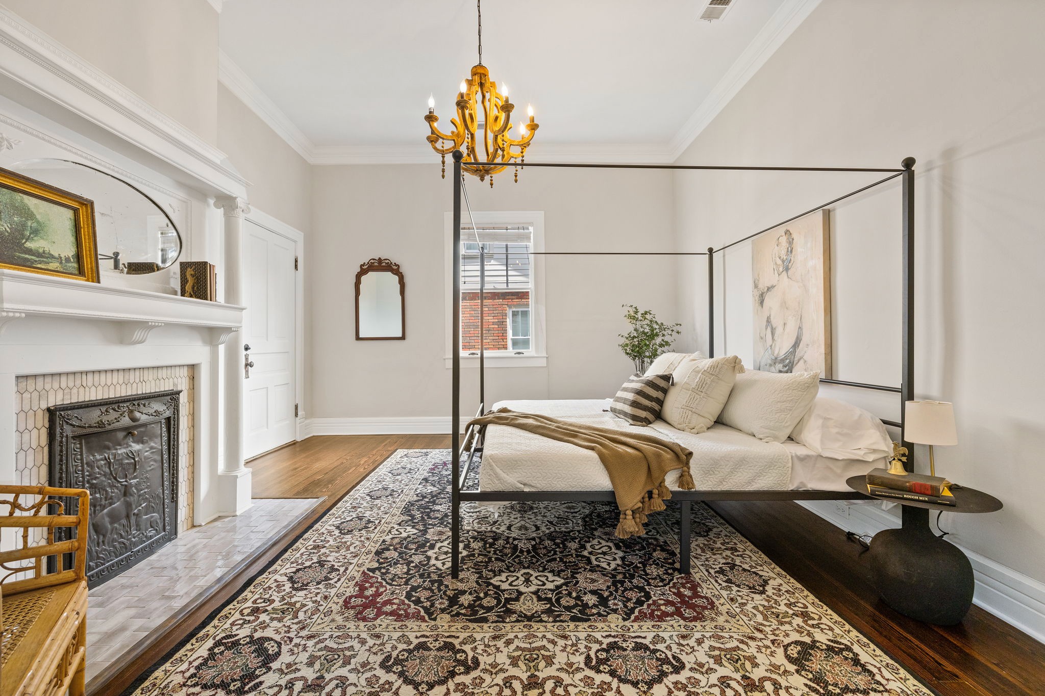 1412 Ordway Place Nashville, TN 37206 - Photo 22 of 70 a living room with furniture fireplace and a chandelier