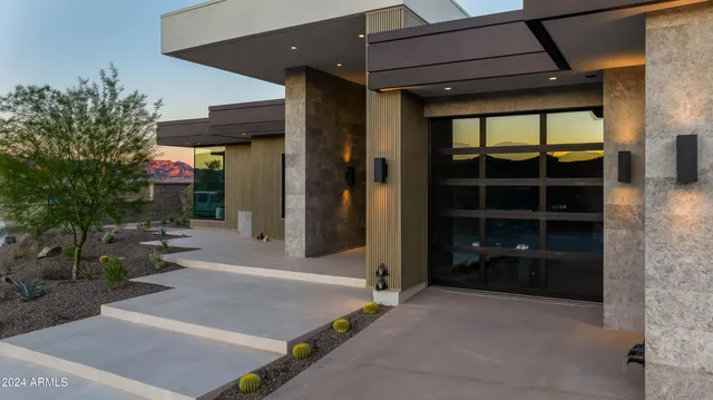 $5,499,000 | 2437 Wren Cv Way, Lake Havasu City, AZ 86406