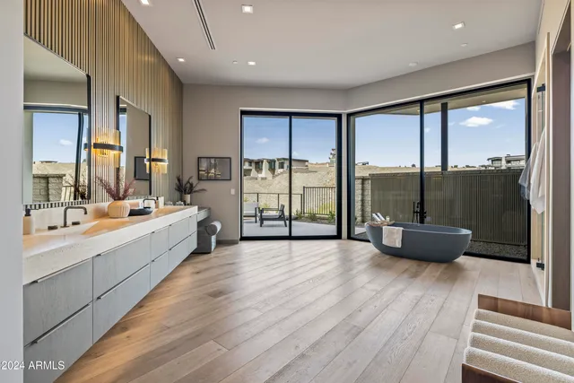 $5,499,000 | 2437 Wren Cv Way, Lake Havasu City, AZ 86406