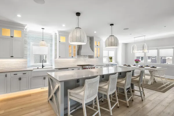$7,295,000 | 207 120th Street, Stone Harbor, NJ 08247