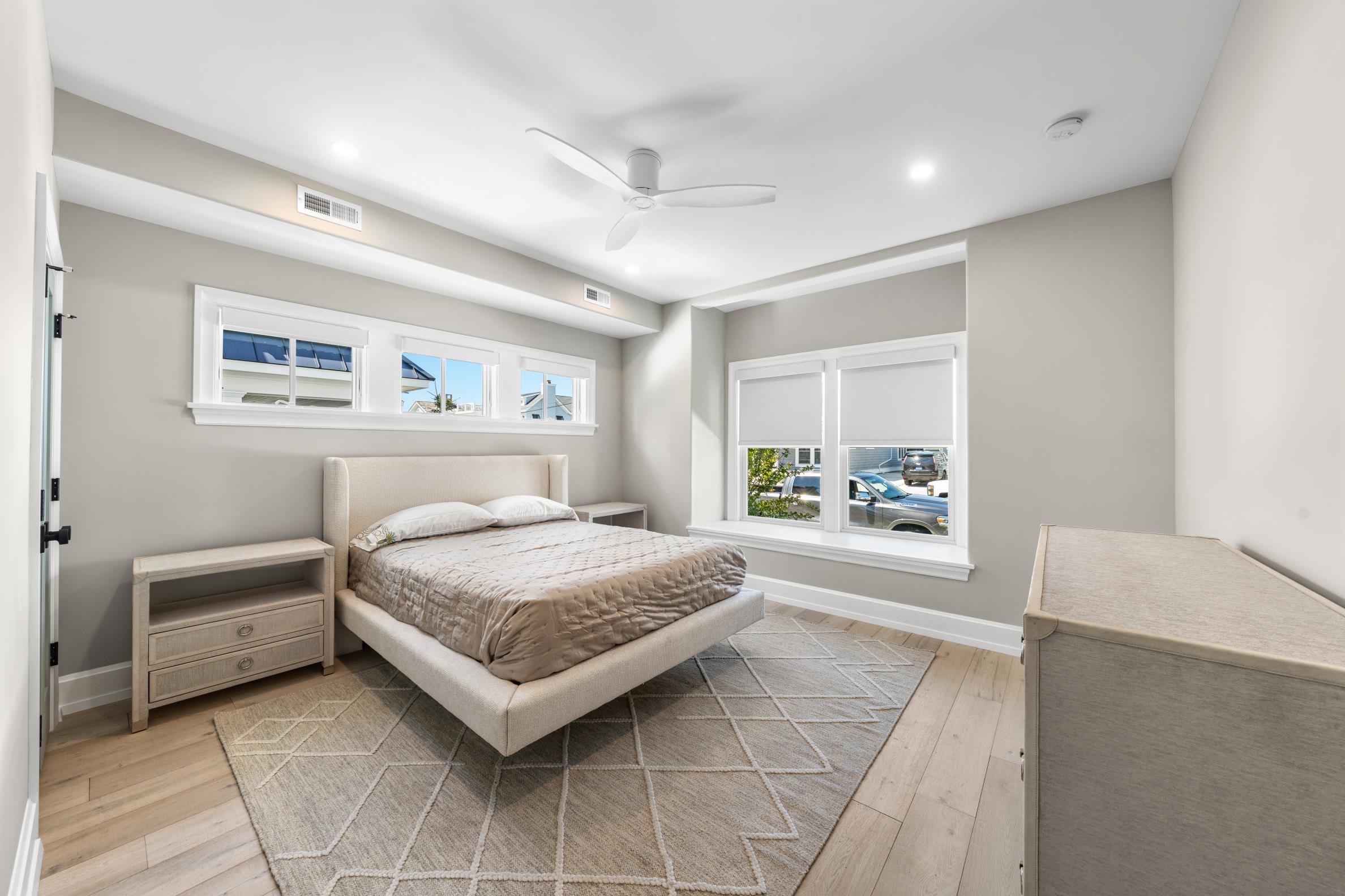 207 120th Street Stone Harbor, NJ 08247 - Photo 9 of 49