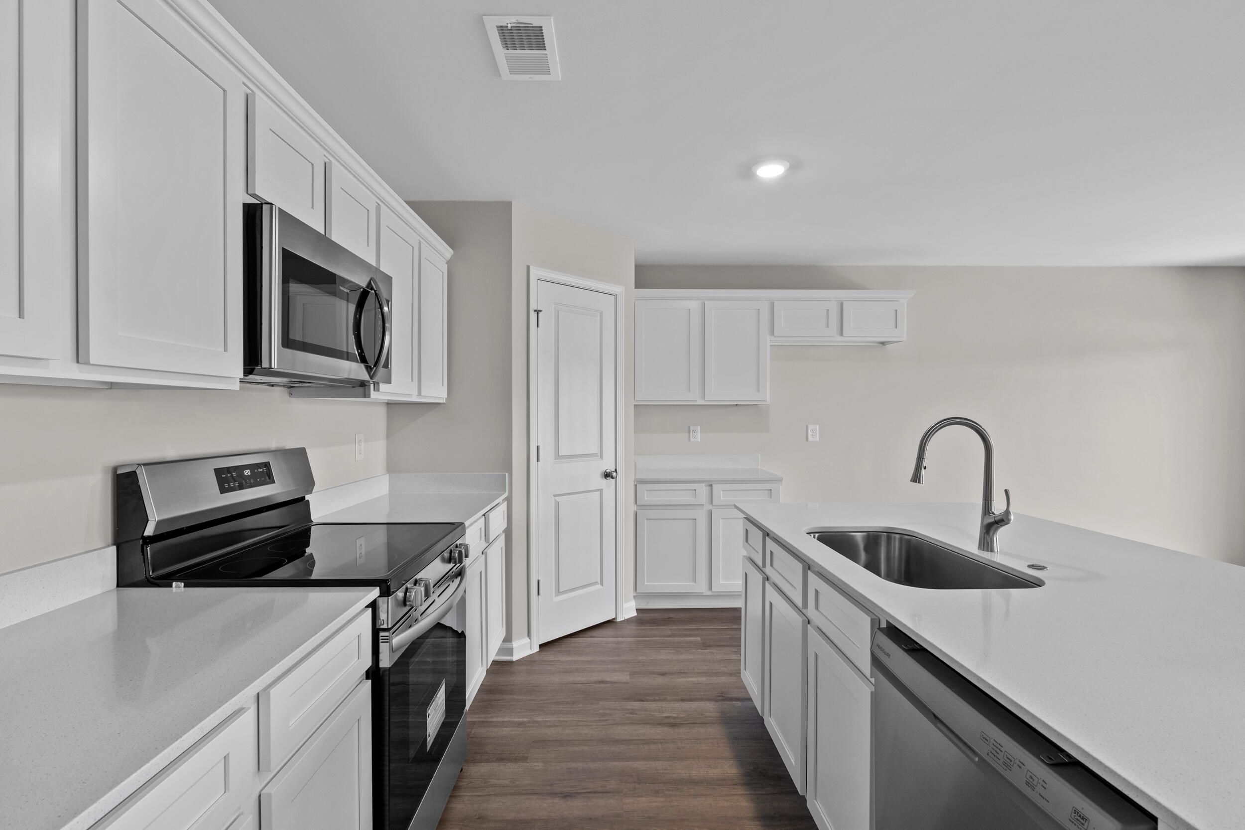 968 Silent Barge Cove Aiken, SC 29801 - Photo 12 of 30 12_dsc08463